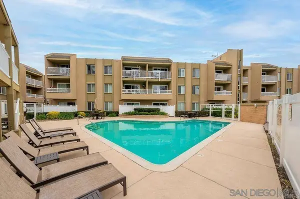 3030 Suncrest Dr #416, San Diego, CA 92116