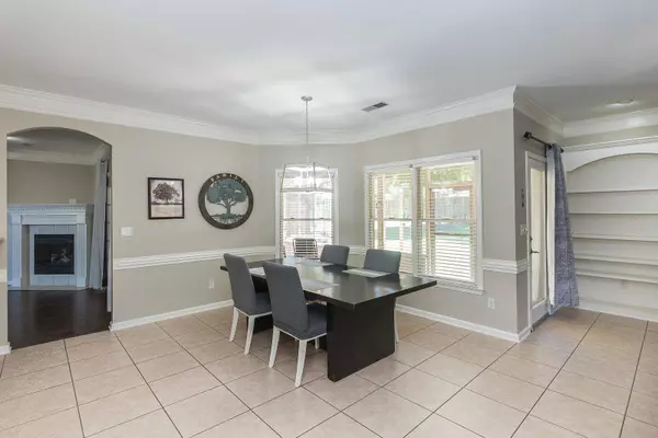 11995 COUNTRY VALLEY DR, Arlington, TN 38002