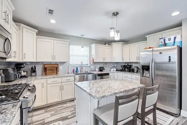 1001 Red Oak St, Elkins, AR 72727