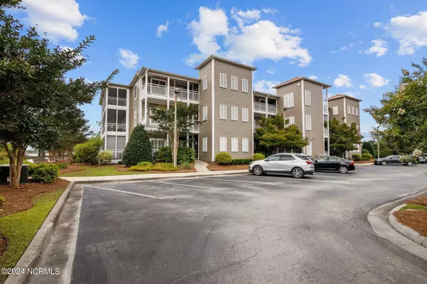 300 Midyette Street #A8, Oriental, NC 28571