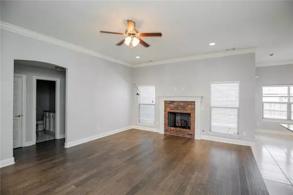 4206 SW Hollyhock St, Bentonville, AR 72712