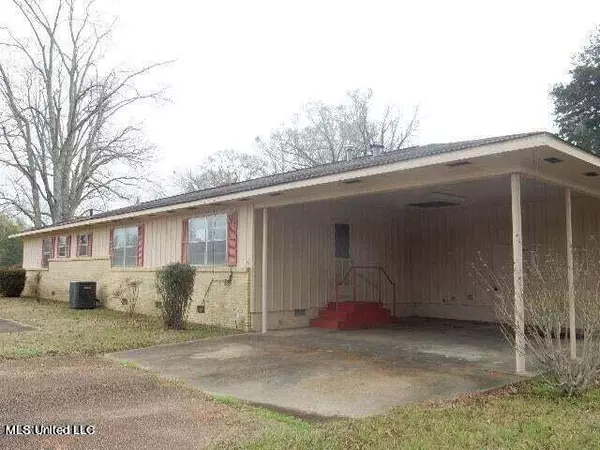 306 Rockport Road, Lexington, MS 39095