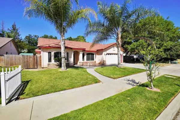 1149 Mission Drive, Lemoore, CA 93245