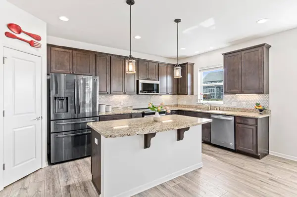 4496 Atlas Bay, Woodbury, MN 55129