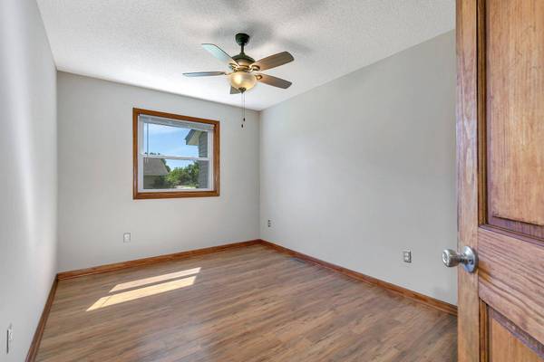 816 Dogwood ST SW, Isanti, MN 55040