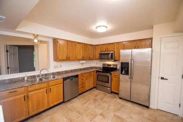 3999 Maplefield Ct #5F, Union Twp, OH 45255