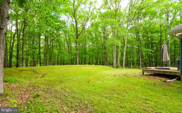 282 SQUIRRELWOOD CT, Effort, PA 18330