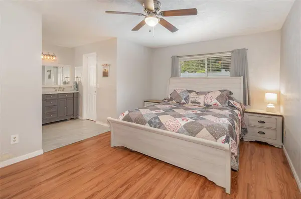 1037 MANCHESTER CIR, Winter Park, FL 32792