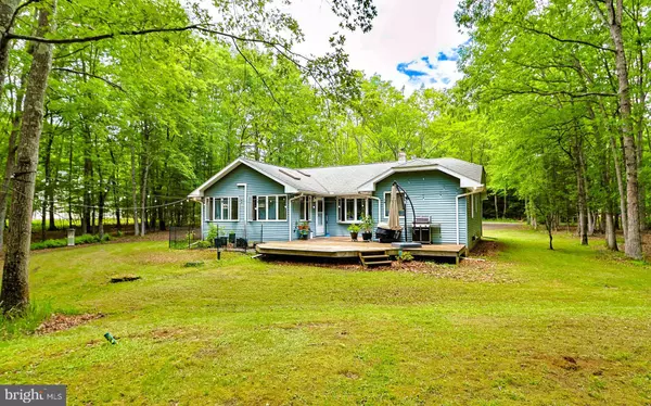 282 SQUIRRELWOOD CT, Effort, PA 18330