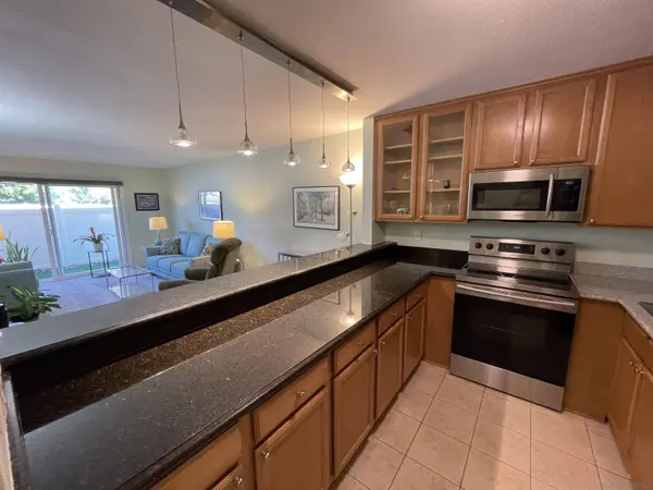 3030 Suncrest Dr #416, San Diego, CA 92116