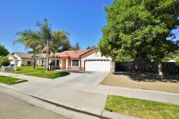 1149 Mission Drive, Lemoore, CA 93245