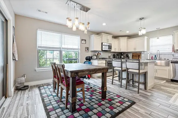 1001 Red Oak St, Elkins, AR 72727