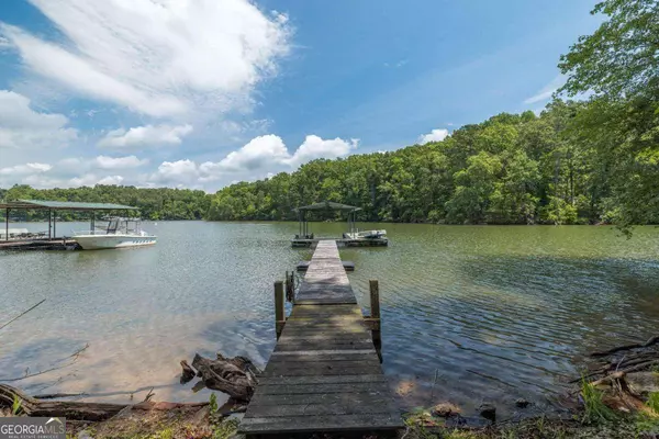 6545 Bryant DR, Gainesville, GA 30506