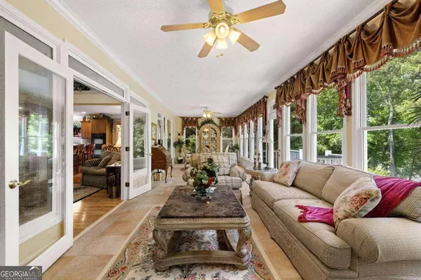 6545 Bryant DR, Gainesville, GA 30506