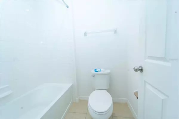 709 FIDDLESTICKS DR, Davenport, FL 33837