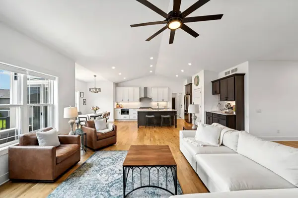 822 Steven View, Waunakee, WI 53597