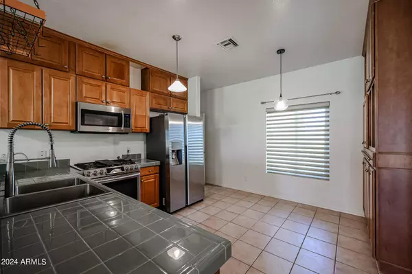 674 W 16TH Street, Florence, AZ 85132