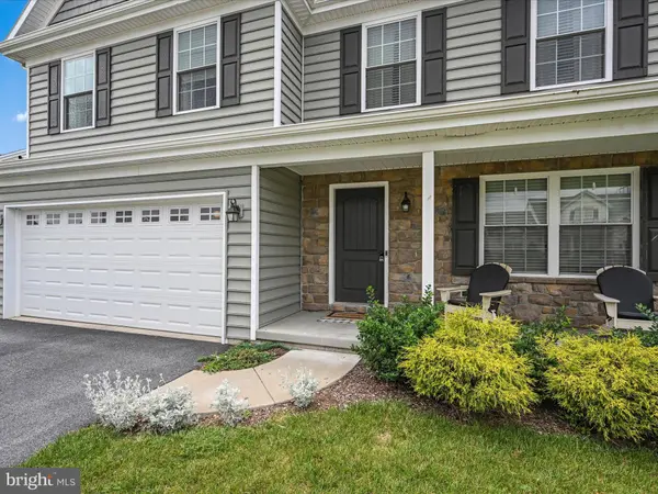 2940 ANTHONY WAY, Dover, PA 17315