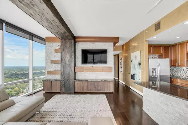 150 E ROBINSON ST #3110, Orlando, FL 32801