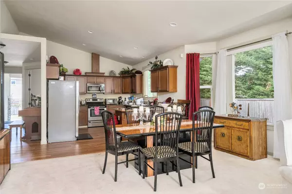 2552 167th Street Ct E, Tacoma, WA 98445