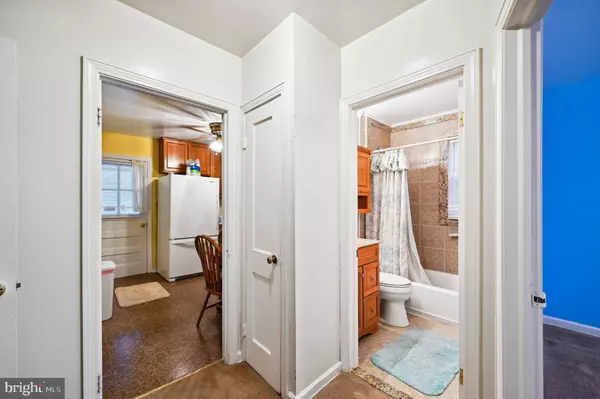 2807 MANOFF RD, Halethorpe, MD 21227