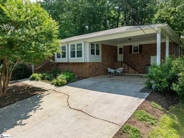 19 Engel Drive, Greenville, SC 29617