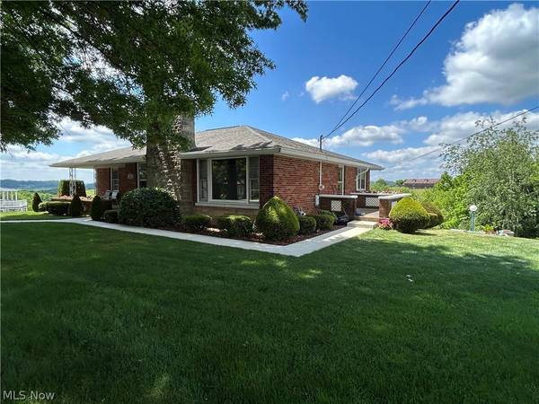 67510 Willow Grove RD, St. Clairsville, OH 43950