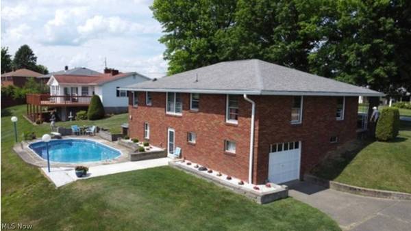 67510 Willow Grove RD, St. Clairsville, OH 43950