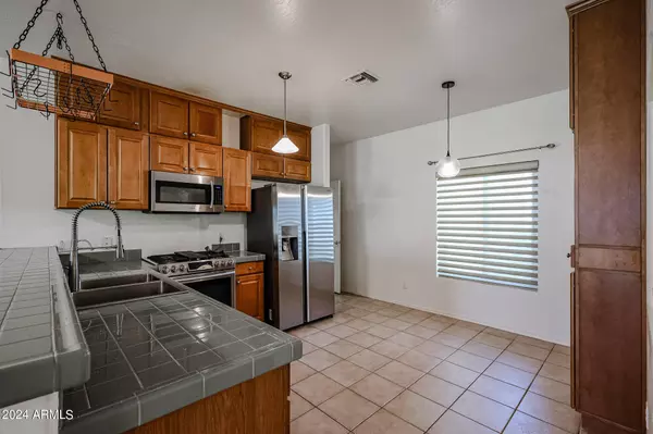 674 W 16TH Street, Florence, AZ 85132