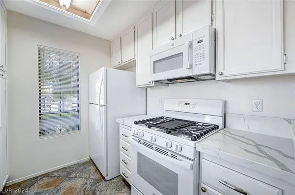 4831 S Torrey Pines Drive #104, Las Vegas, NV 89103