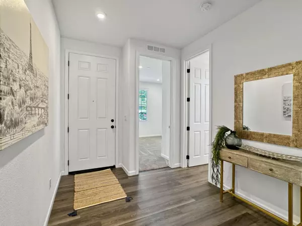 6289 Mystic WAY, Roseville, CA 95747