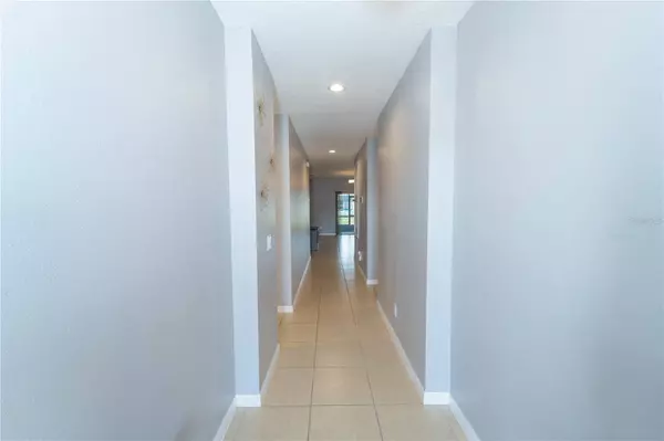 709 FIDDLESTICKS DR, Davenport, FL 33837