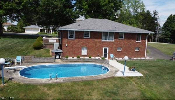 67510 Willow Grove RD, St. Clairsville, OH 43950