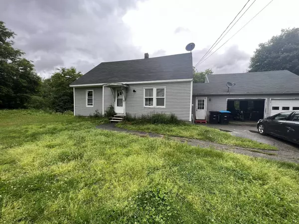 22 Old Kelley Avenue, Orono, ME 04473