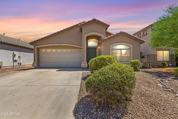 417 E ANGELINE Avenue, San Tan Valley, AZ 85140