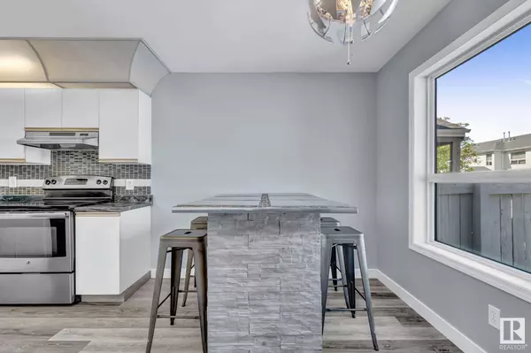 #29 603 YOUVILLE DR E NW, Edmonton, AB T6W 3W1