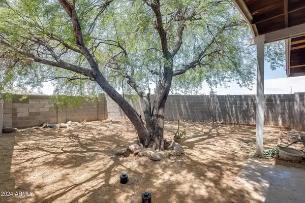 333 N DOBSON Road, Mesa, AZ 85201