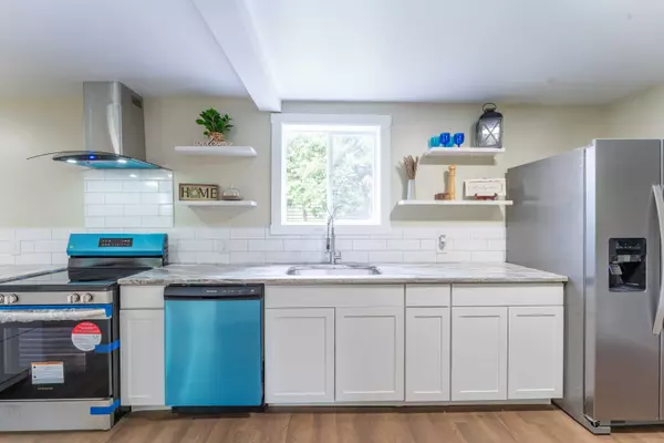 133 School Street, Putnam, CT 06260