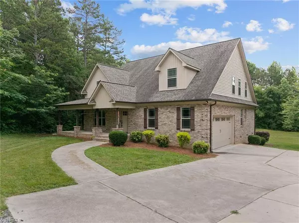 602 Ben Lee RD, Thomasville, NC 27360