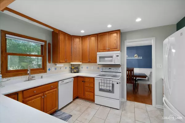 704 Nordic CT, Batavia, IL 60510