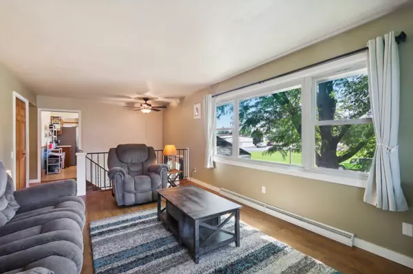 320 S Cleveland Avenue, Deforest, WI 53532