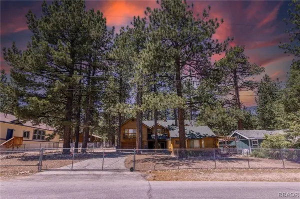 1185 Mitchell LN, Big Bear City, CA 92314