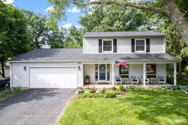 704 Nordic CT, Batavia, IL 60510