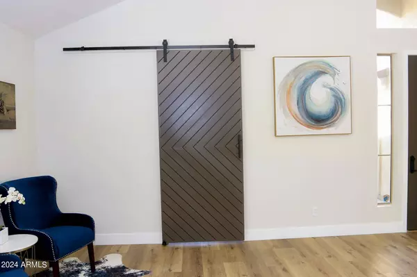 9648 E Davenport Drive, Scottsdale, AZ 85260