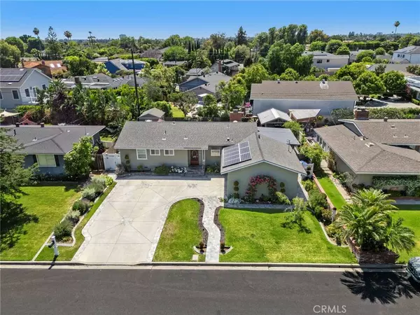 14251 Cameron LN, Santa Ana, CA 92705