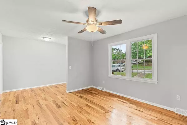 145 Oak Park Drive, Mauldin, SC 29662