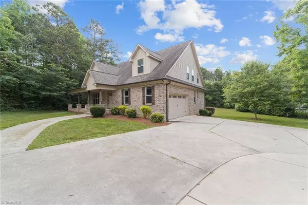 602 Ben Lee RD, Thomasville, NC 27360