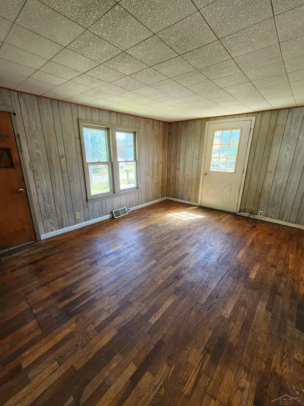 117 Holiday Street, Alma, MI 48801