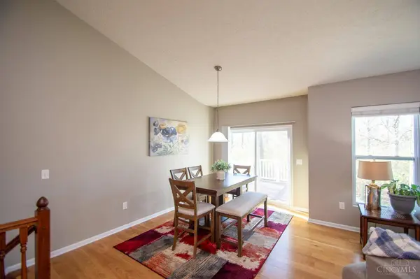 597 Hafton Ct, Maineville, OH 45039