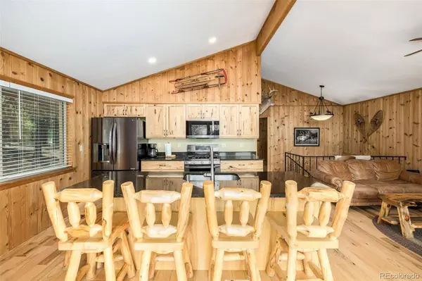 255 Elk LN, Woodland Park, CO 80863